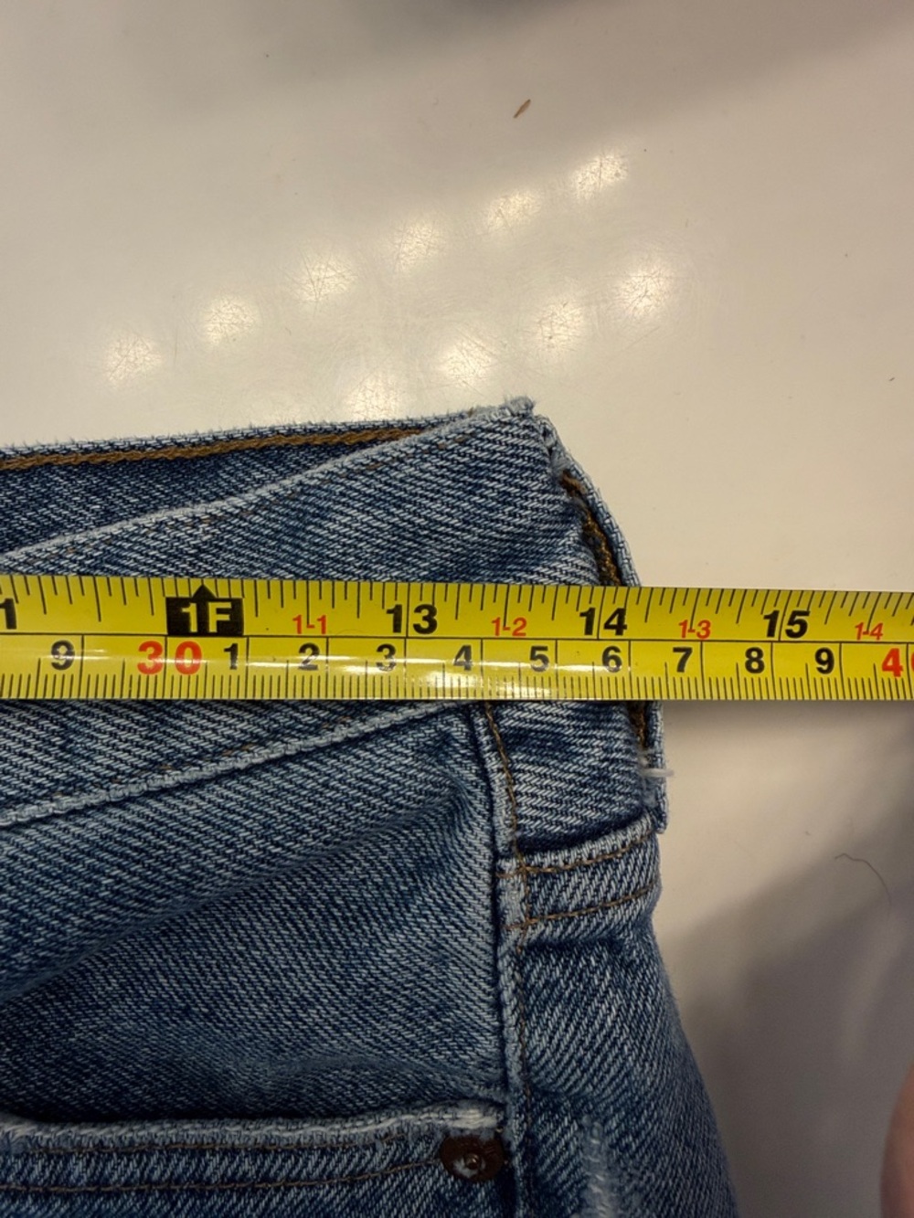 Agolde Parker Long denim Jean short 26 - Picture 7 of 8